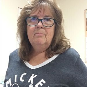 Meet your Posher, Polly